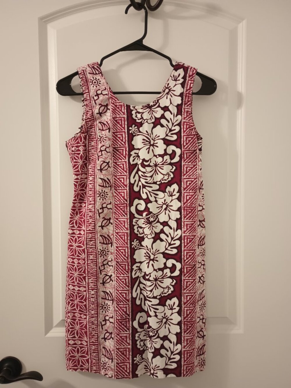 Made in Hawaii sundress, size small, flower print